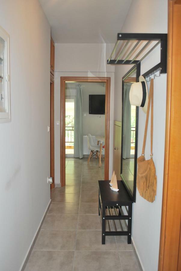 Cornelia Apartment Palaiontsiflikion Exterior photo